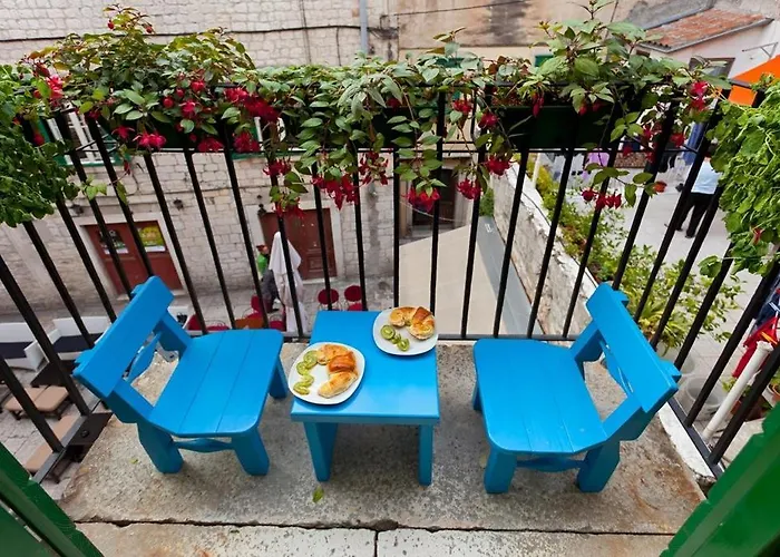 Luxury San Giovanni 2 *